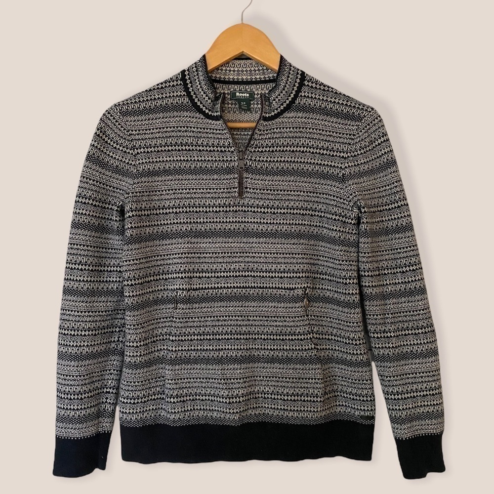 ROOTS Patterned Stretchy Sweatshirt
